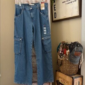 Blue Wide-Leg Cargo Jeans
